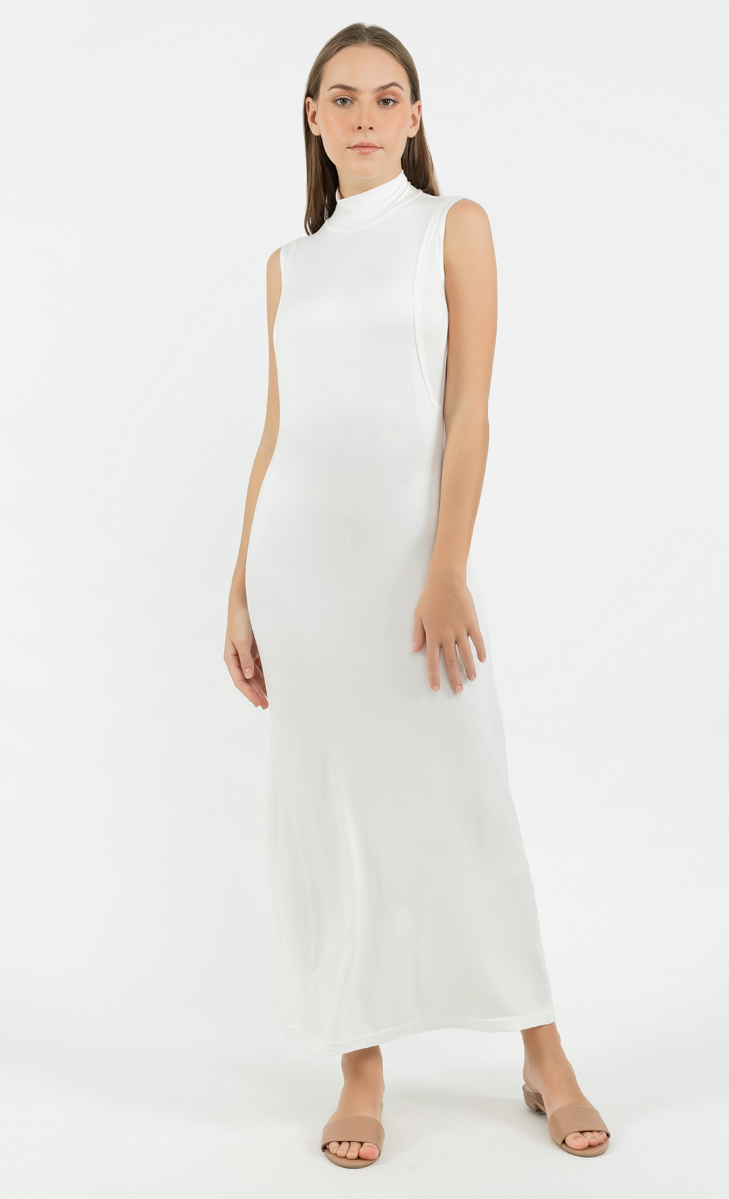 Sleeveless With Opening Dress in White