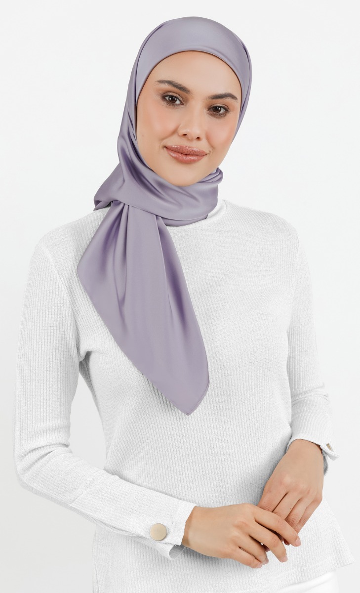 Seoul 2.0 Satin Square Hijab in Soda