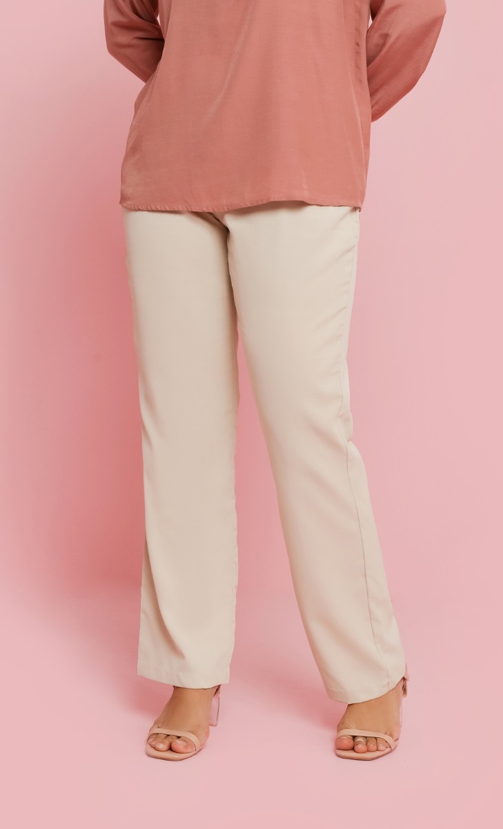 Straight Cut Pants in Ivory
