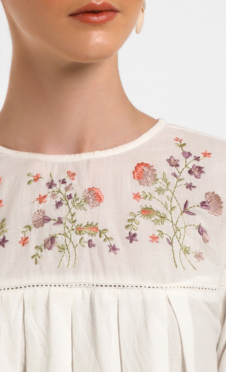 Hannah Blouse in Ivory image 2