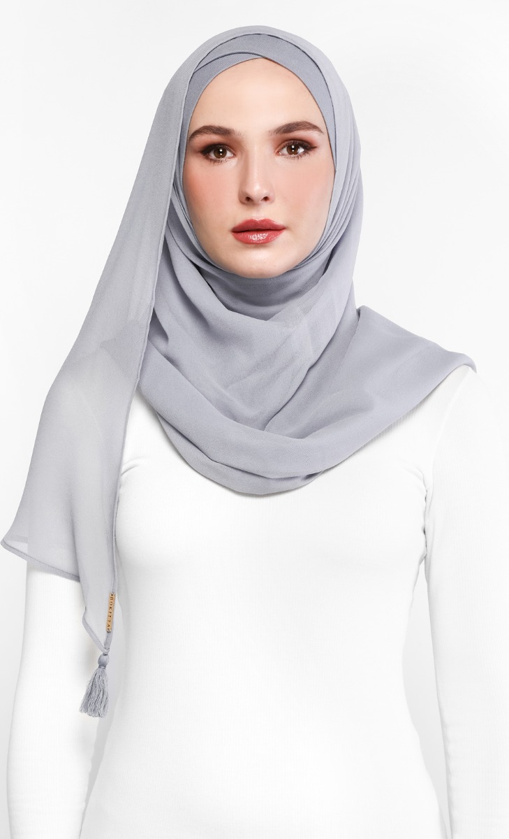 Taj Plain Scarf In Lilac Gray