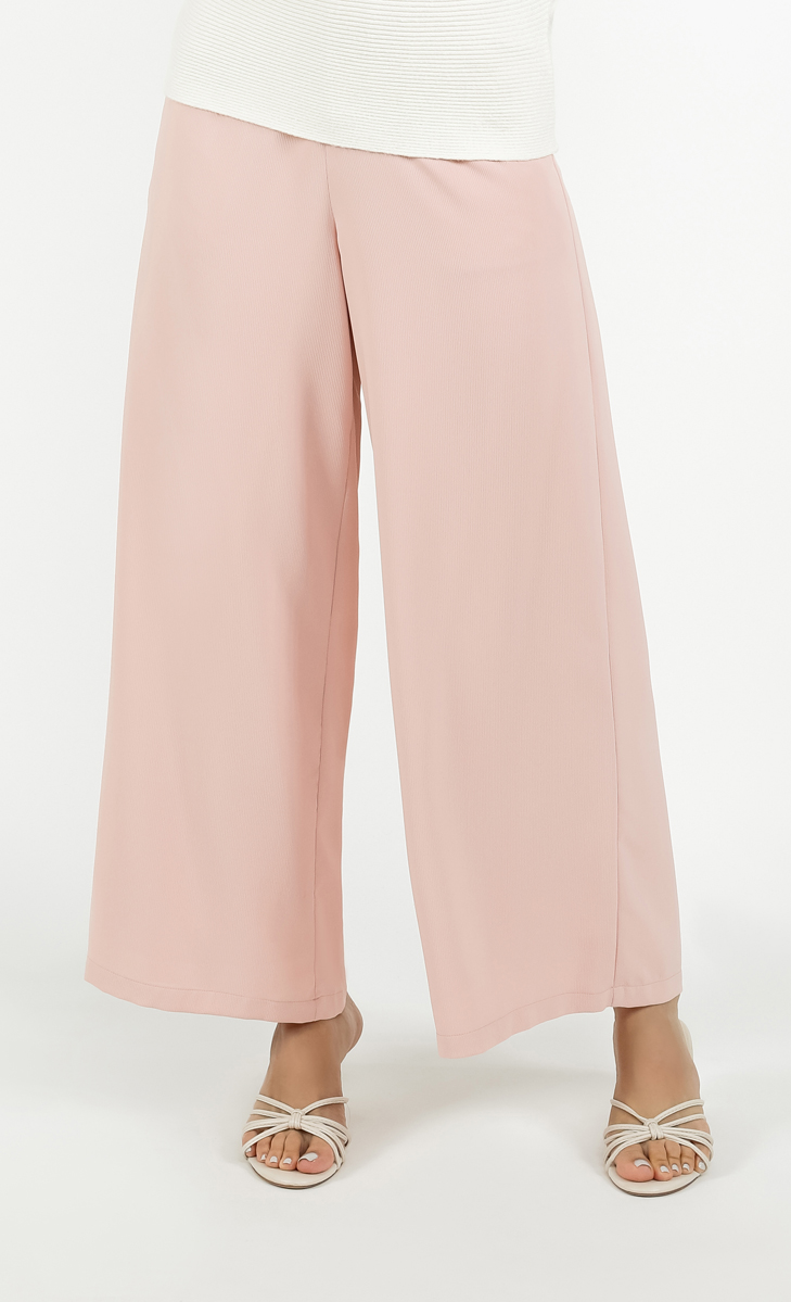 Textured Wide Pants in Dusty Pink