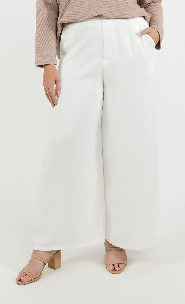 Textured Wide Pants in White