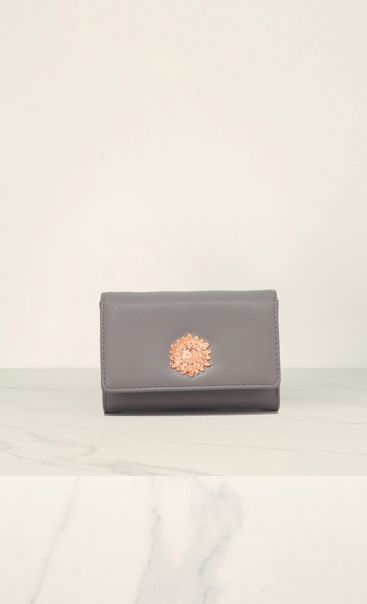 The Heritage dUCk Trifold Wallet in Taupe