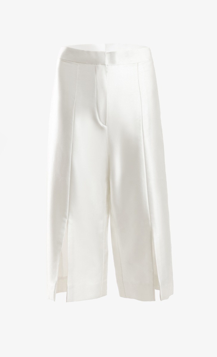 Carla Culottes in White