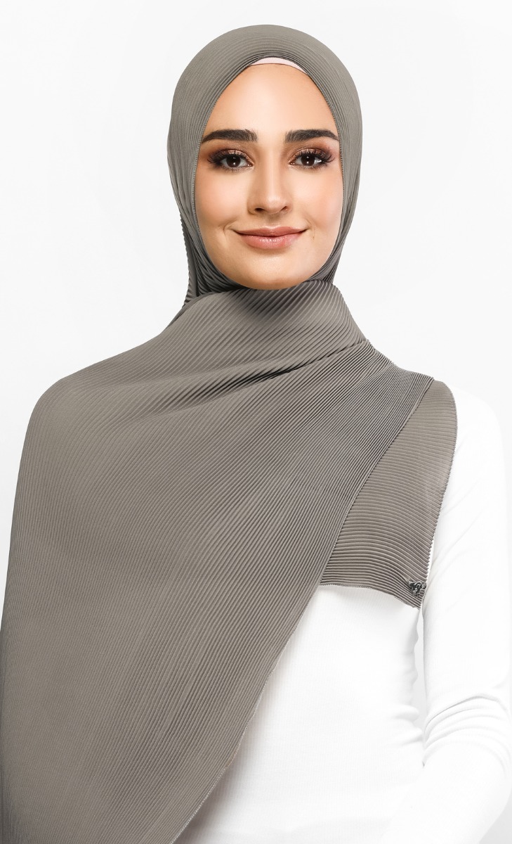 Pleats Scarf in Wafer