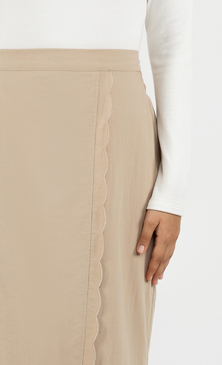 Widuri Skirt in Frappe image 2